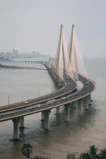 indore to mumbai taxi